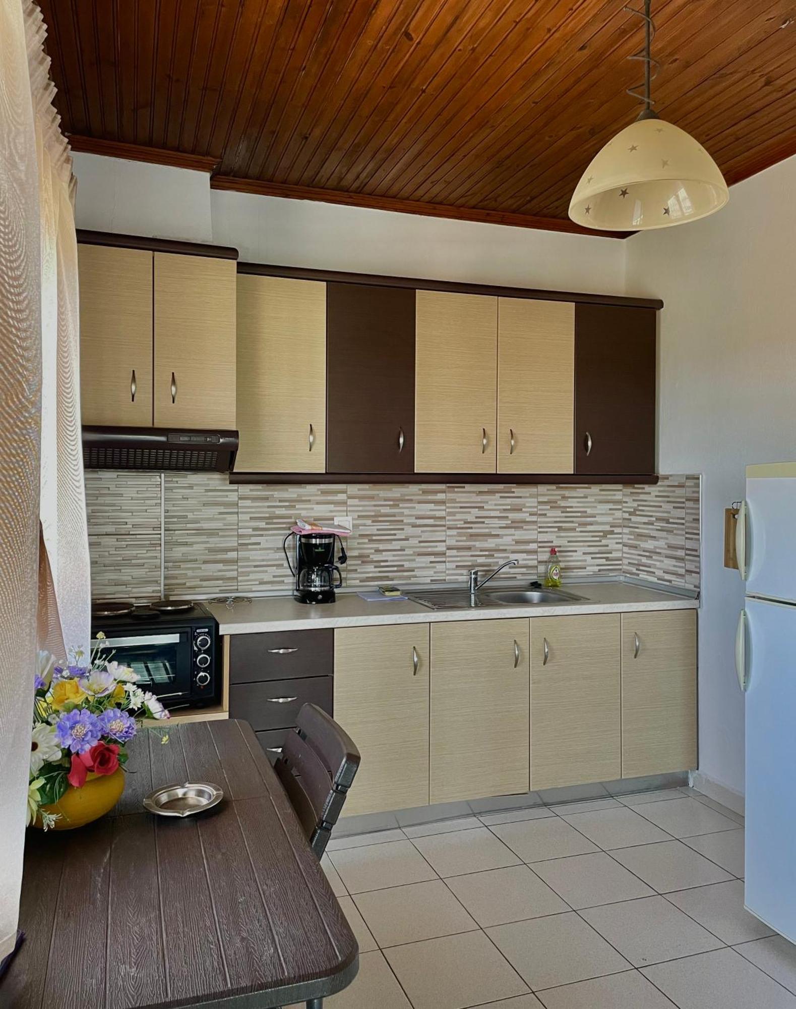 Anna Dani Apartments Vourvourou Esterno foto