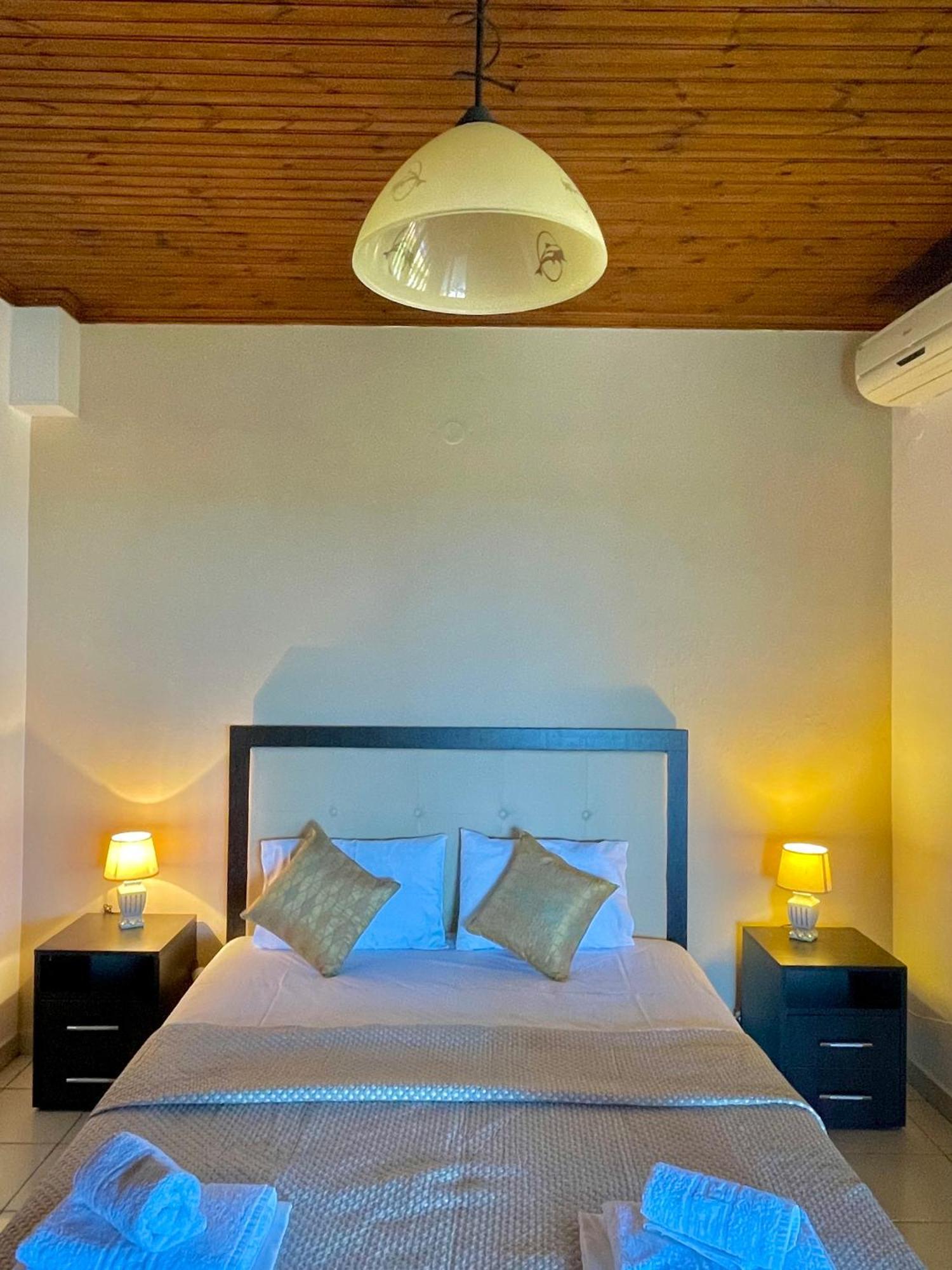 Anna Dani Apartments Vourvourou Esterno foto