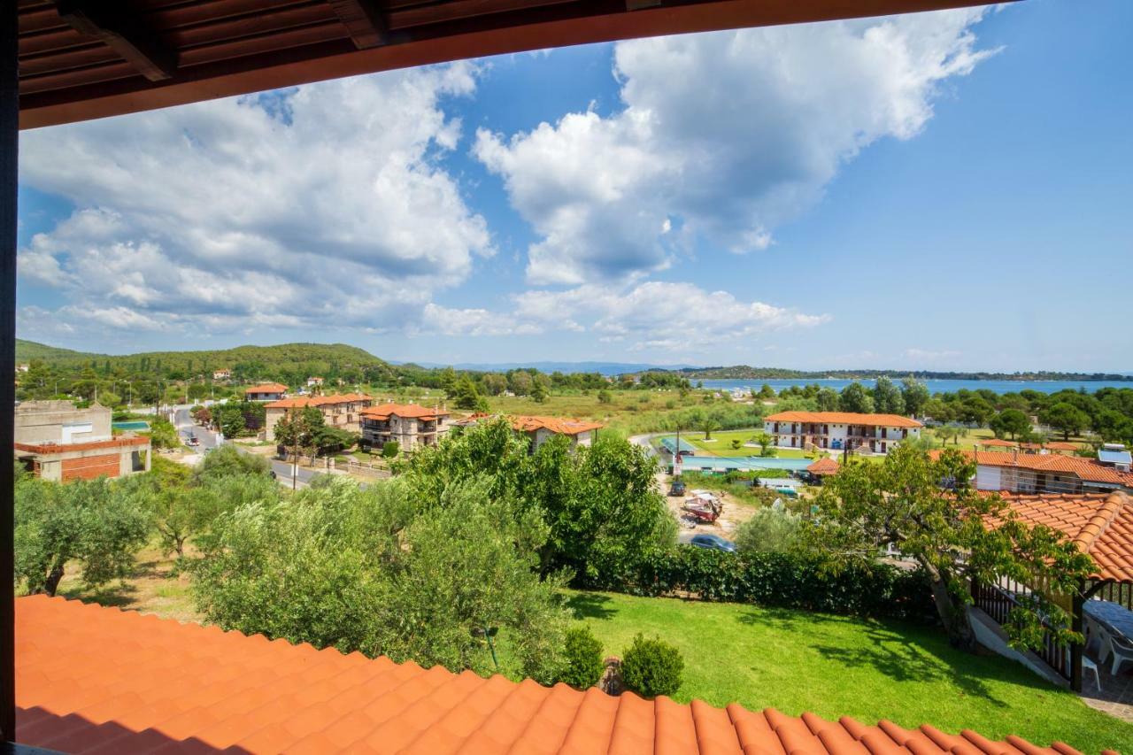 Anna Dani Apartments Vourvourou Esterno foto