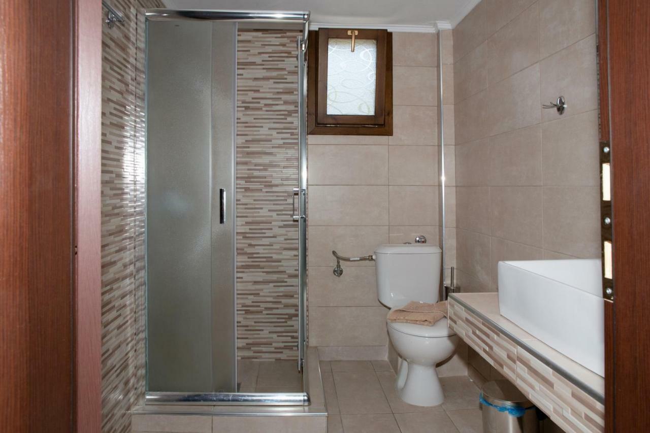 Anna Dani Apartments Vourvourou Esterno foto